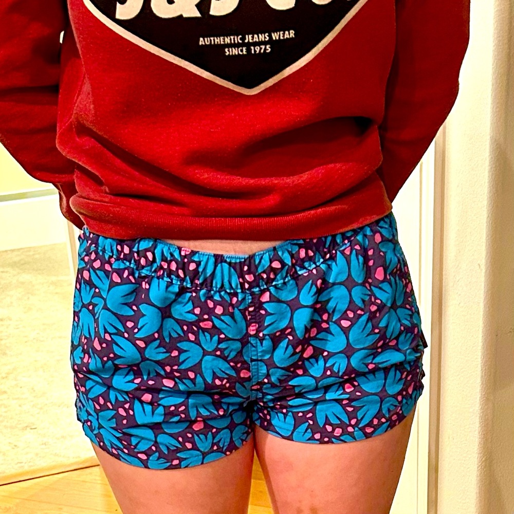 Patagonia shorts small euc. Barely Baggie